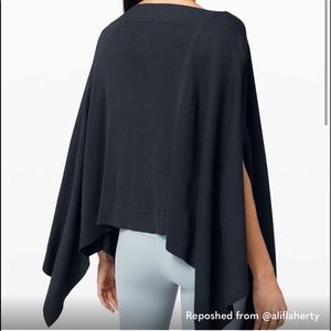 Lulu lemon Forward Flow poncho